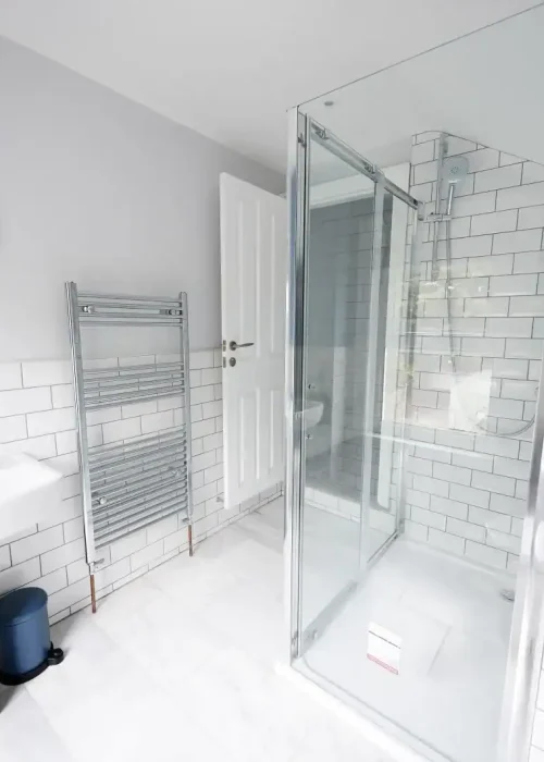 Bravo Builders Ltd - Bathrooms (3)