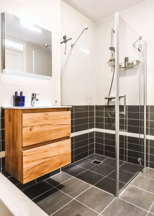 Bravo Builders Ltd - Bathrooms (6)